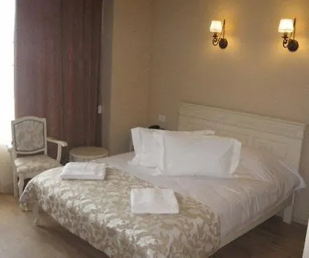 Villa Verona Complex