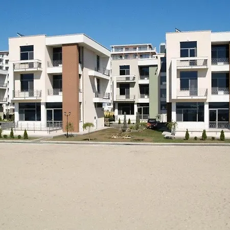 Villa Verona Complex