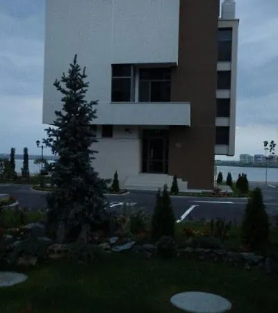 Verona Complex Villa